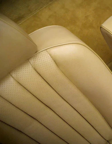 Wie reinigen ich den Innenraum meines Fahrzeugs richtig?